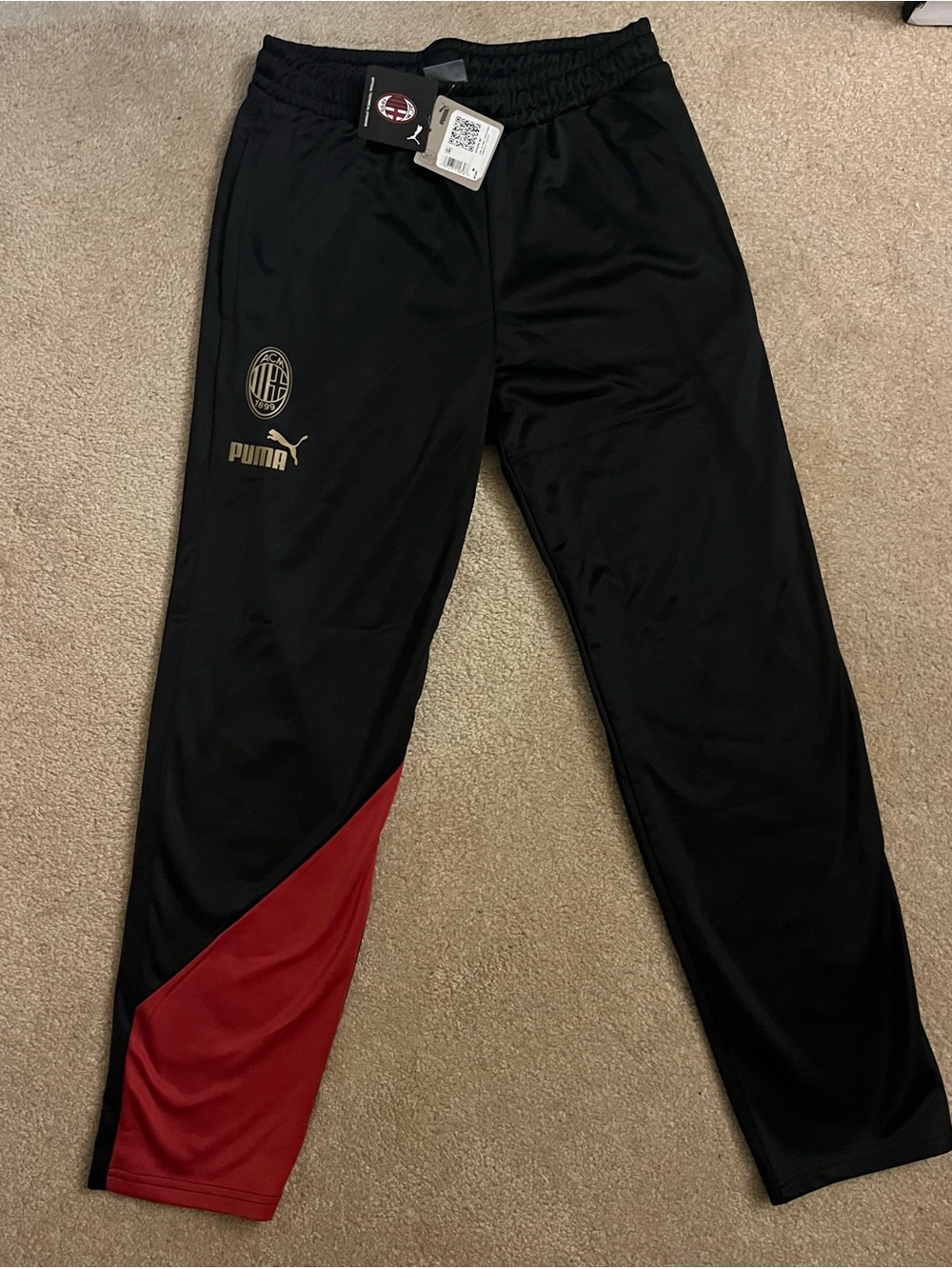 Puma AC Milan black men’s track pants size medium